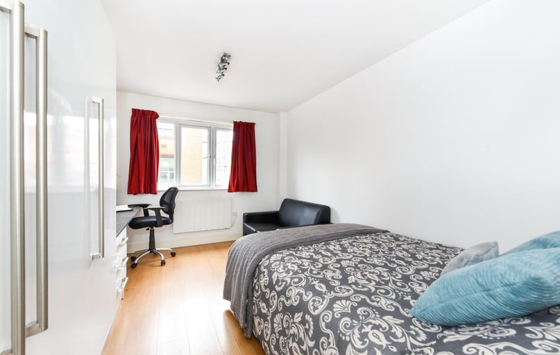 Eastern Blvd, City Centre, Leicester - Image 1